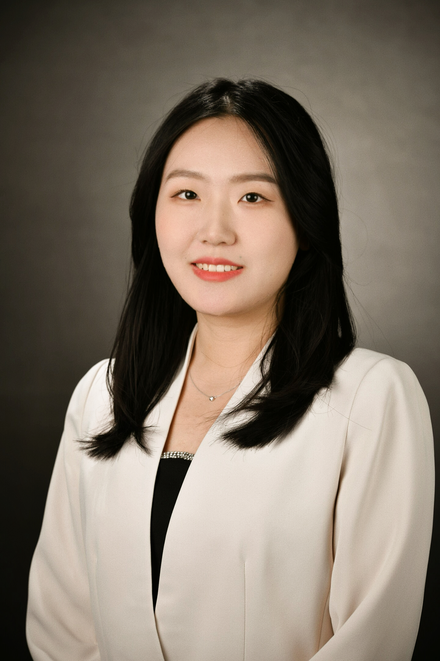 Haotian Wang headshot