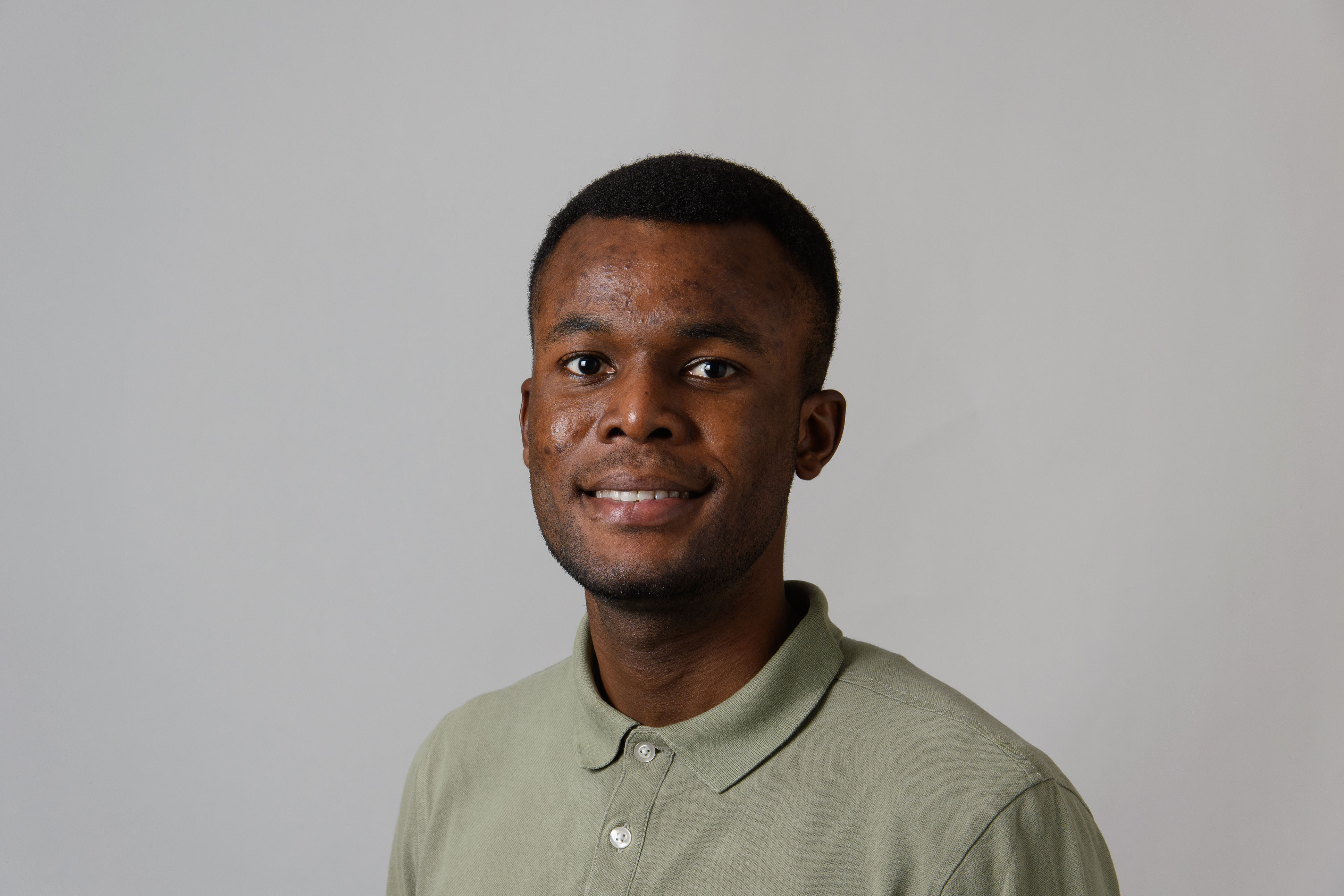 Meshach Ojo headshot