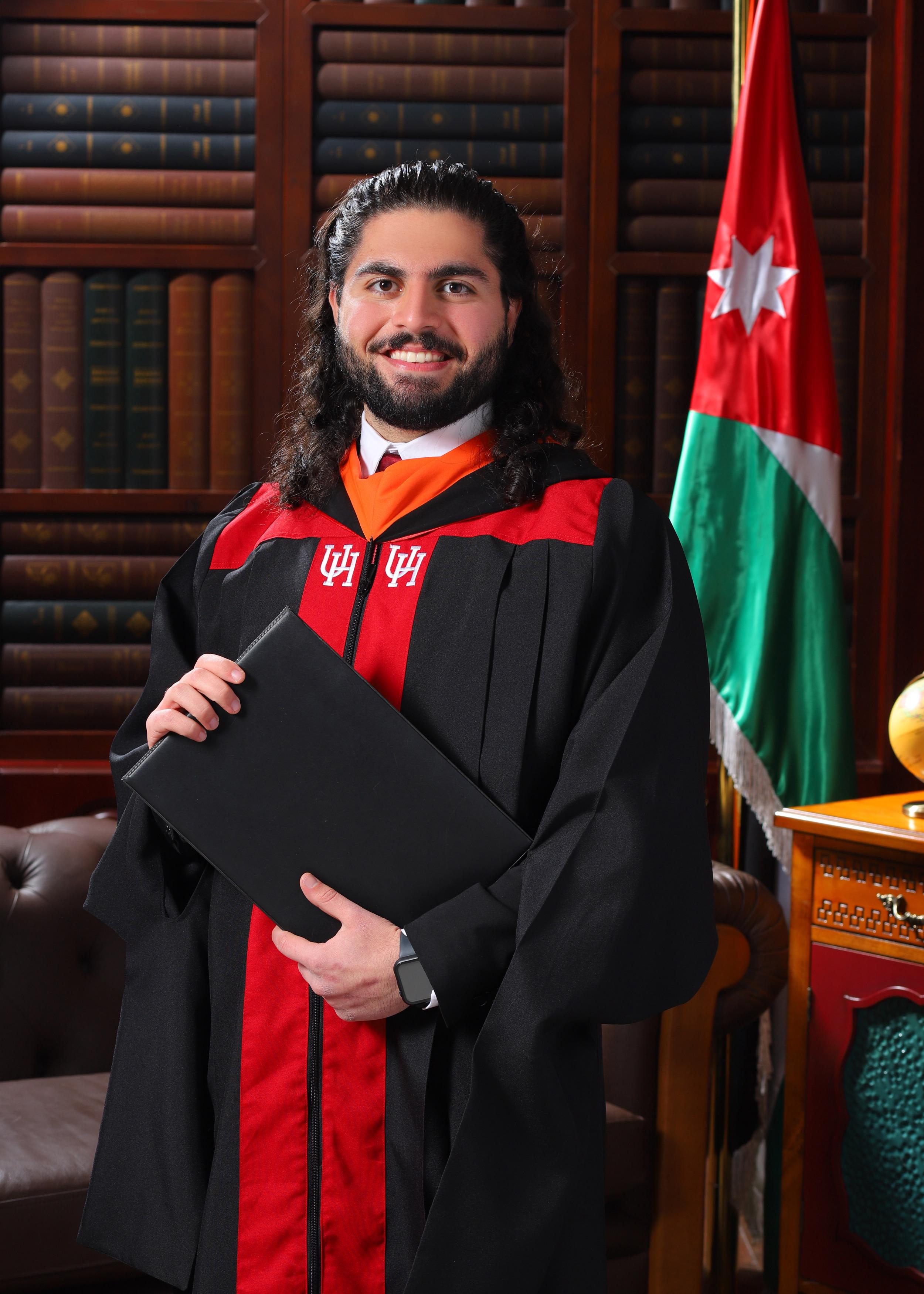 Omar Bustami headshot