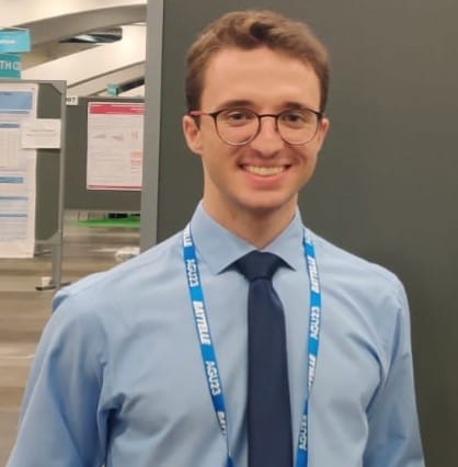 Andreas Prevezianos headshot